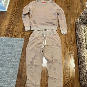 n:philanthropy set. Beige distressed size small